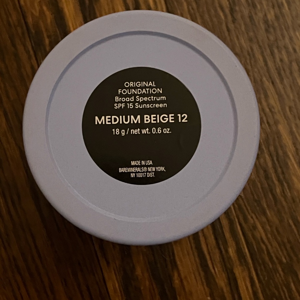 🩷NEW🩷 bareMinerals Original Loose Mineral Foundation - medium beige 12 - Picture 3 of 4